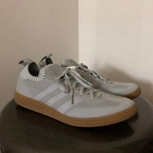 Men's Adidas Very Spezial Primeknit Size 10.5 NWT